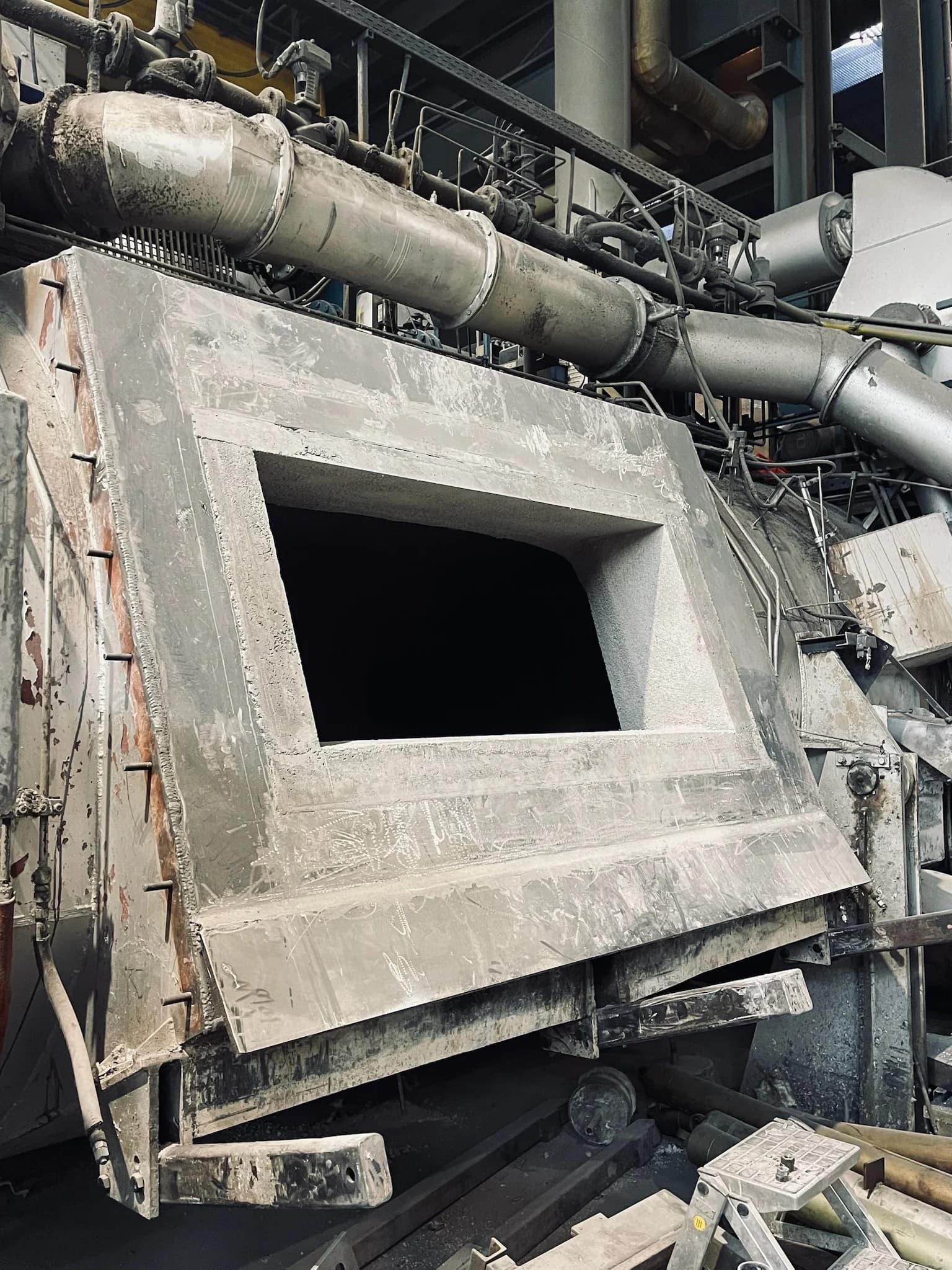 Ofen nach abgeschlossener Notfallreparatur